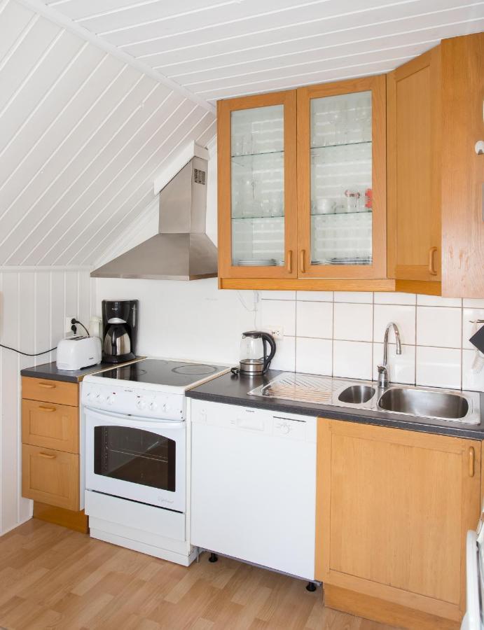 Mandal Apartment Mit Moeglichkeit Ein Boot Zu Benutzen Und Angeln 外观 照片